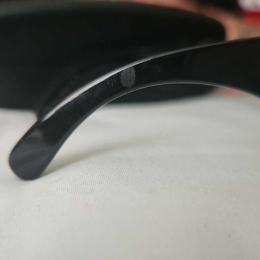 Versace Sunglasses - Picture 9 of 9